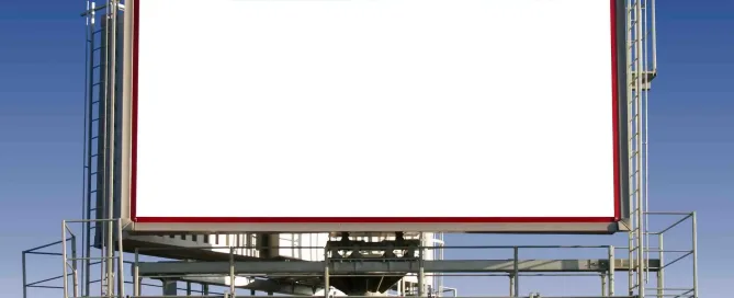 Rasio Kontras Layar vs Lampu Jalan