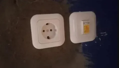 grounding stop kontak