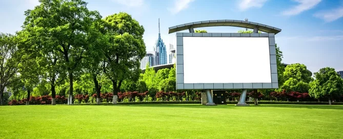 videotron di siang hari