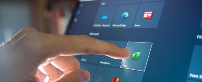touch panel aplikasi modern