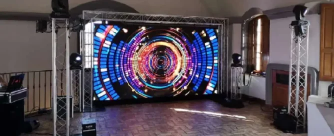 Panduan Lengkap LED Screen Backdrop Tren & Spesifikasi 2026
