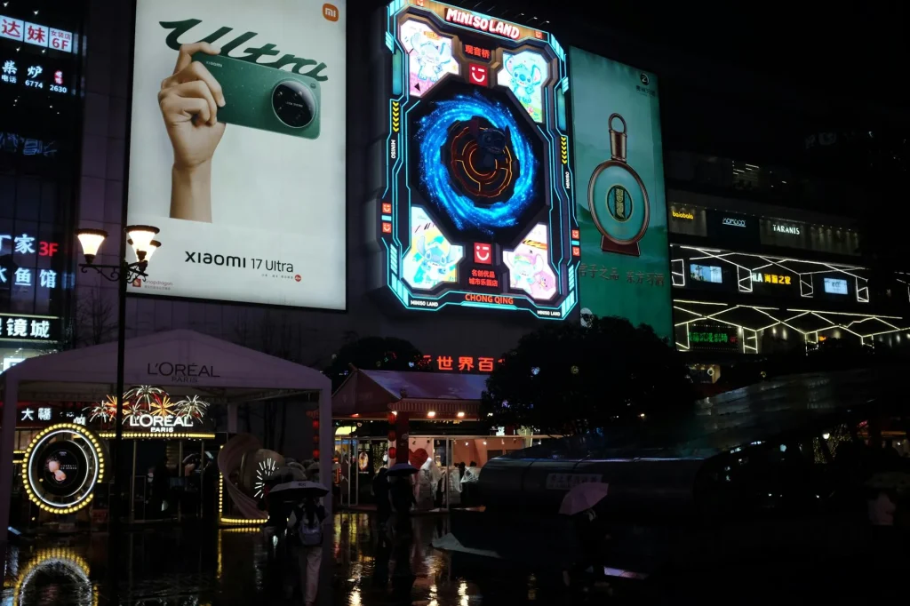fungsi layar led display dalam dunia iklan modern