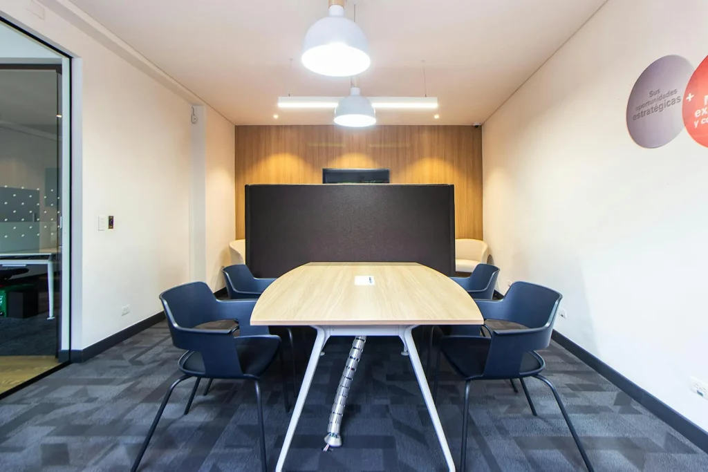 viewsonic interactive flat panel di ruang rapat modern