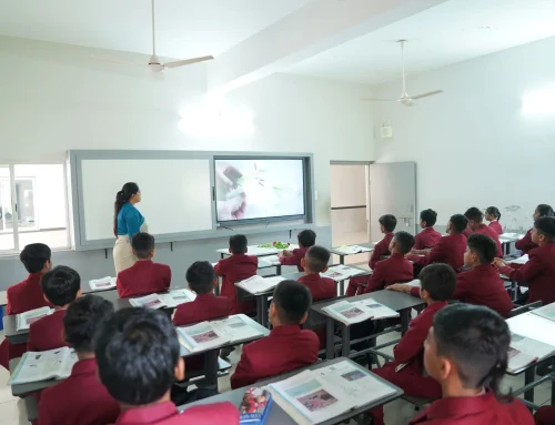 Harga Smart Board Interactive Whiteboard Berdasarkan Ukuran