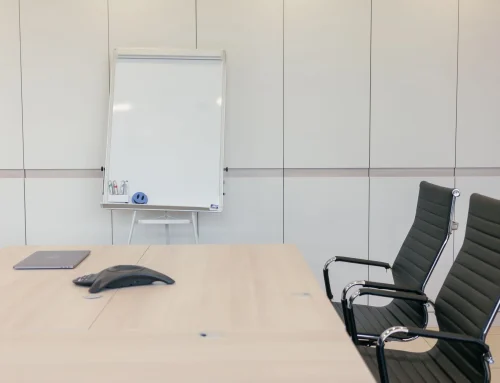 Smart Board Interactive Whiteboard: Kolaborasi Digital