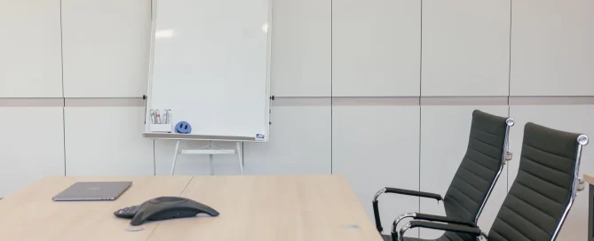 smart board interactive whiteboard untuk kolaborasi digital