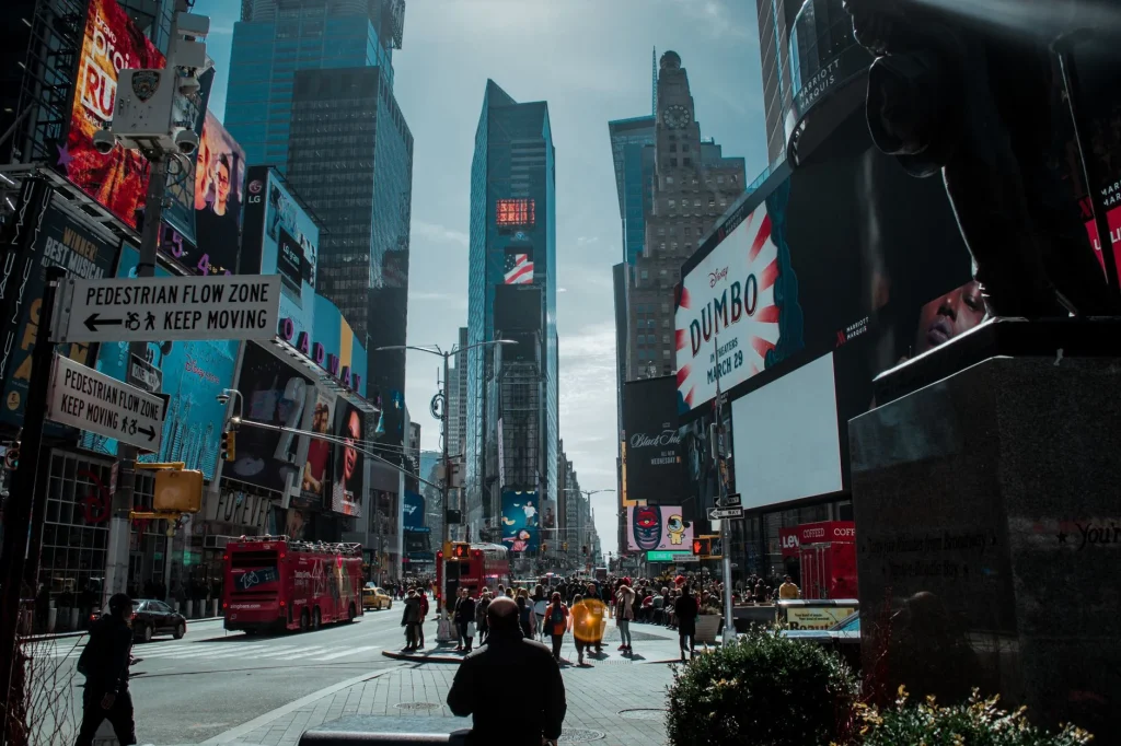 ukuran videotron outdoor di billboard kota