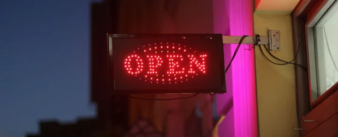 apa videotron itu digunakan sebagai media LED display promosi bisnis