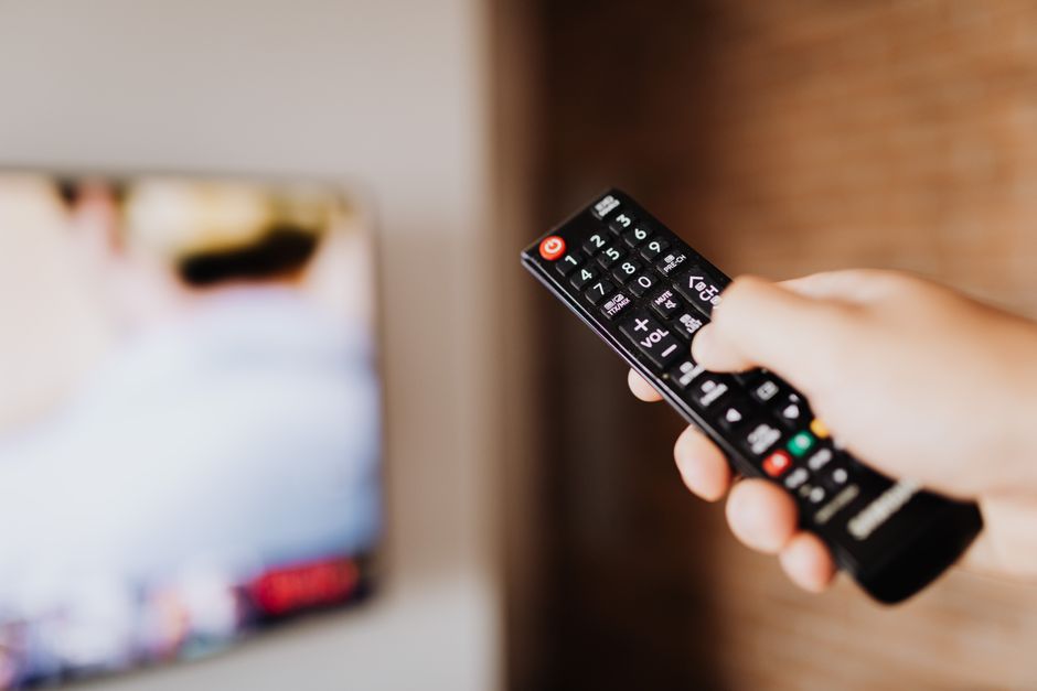 cara membersihkan layar led tv